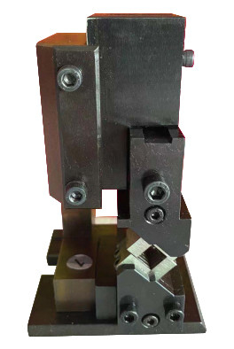 4 lados ajustan la máquina que prensa terminal moldean el dado 0-90sqmm del aplicador modificaron para requisitos particulares