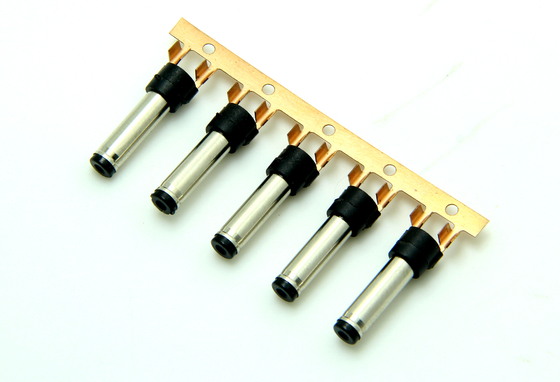 Fábrica Direct DC Plug Tuning Fork 2.35-2.5 Tuning Fork Plug de audio Conector electrónico