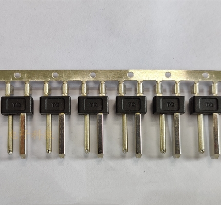 Conector de conexión DC con remachado continuo sin presión para conexión de conexión DC masculina